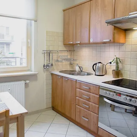 Midtown Hostel