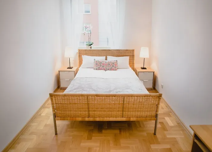 بيت شباب Midtown *